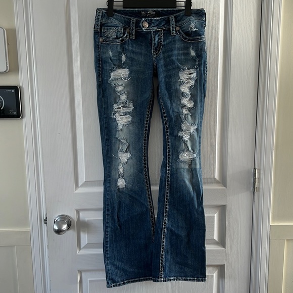 Silver Jeans - Picture 1 of 3